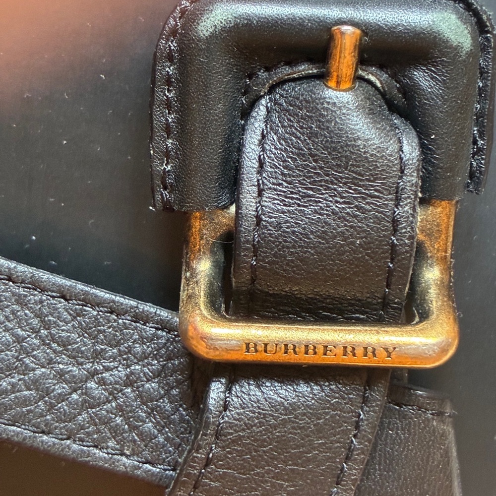 Women’s BURBERRY “Roscot” Black Rubber Riding Rainboots - SZ 38. US 8 - Picture 8 of 14